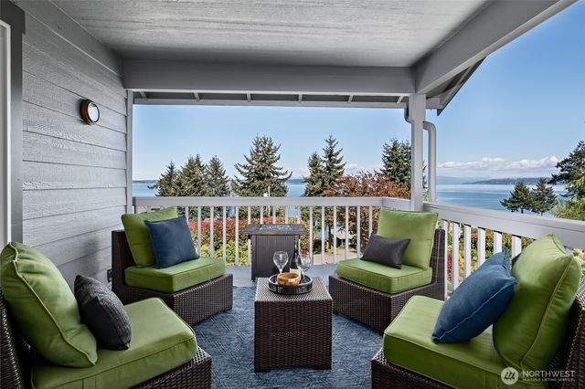 315 Marine Drive, Coupeville, WA 98239