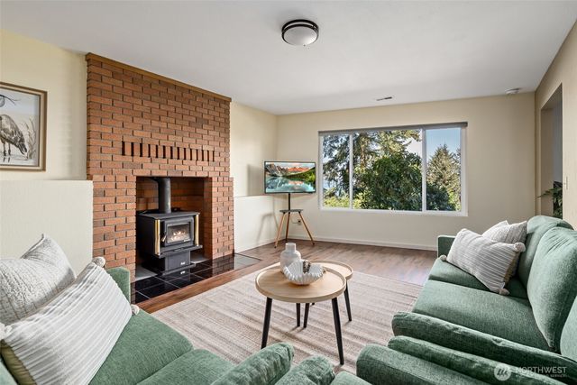 315 Marine Drive, Coupeville, WA 98239