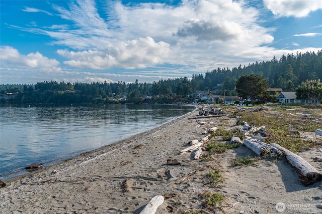 315 Marine Drive, Coupeville, WA 98239