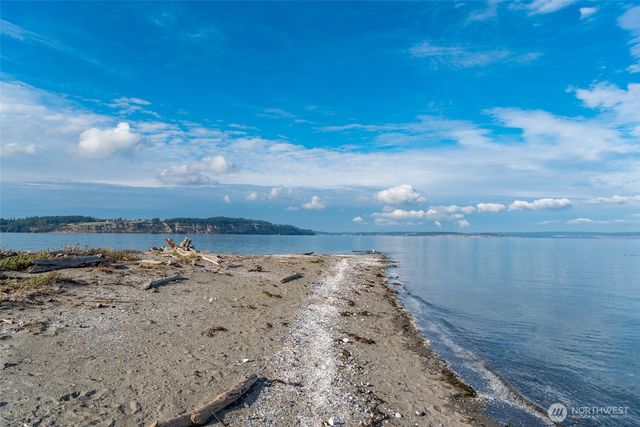 315 Marine Drive, Coupeville, WA 98239