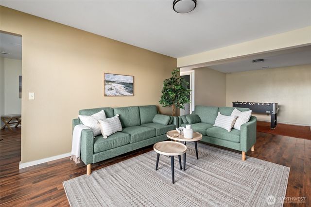 315 Marine Drive, Coupeville, WA 98239