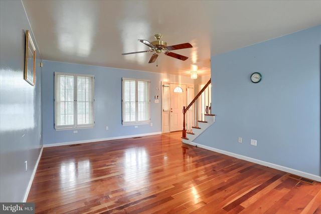 112 GRAYSTONE DR, Hummelstown, PA 17036