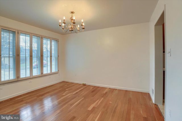 112 GRAYSTONE DR, Hummelstown, PA 17036