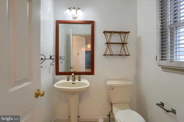 112 GRAYSTONE DR, Hummelstown, PA 17036