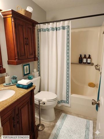 12 Michael Court, Bethalto, IL 62010