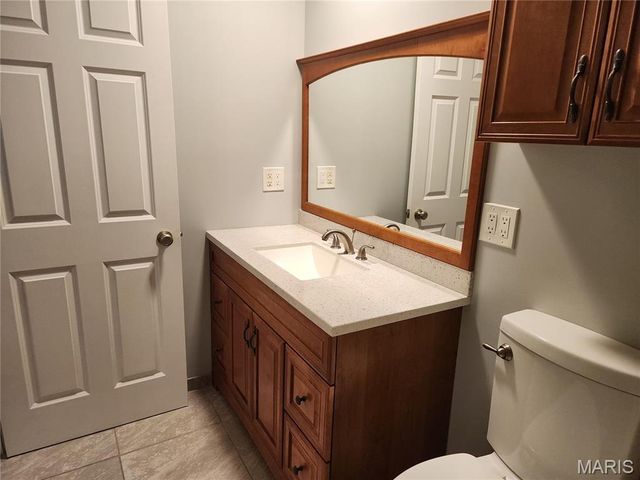 12 Michael Court, Bethalto, IL 62010