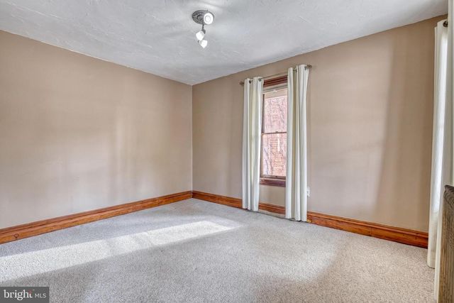 453 CARLISLE ST, Hanover, PA 17331
