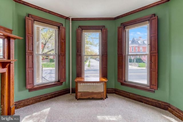 453 CARLISLE ST, Hanover, PA 17331
