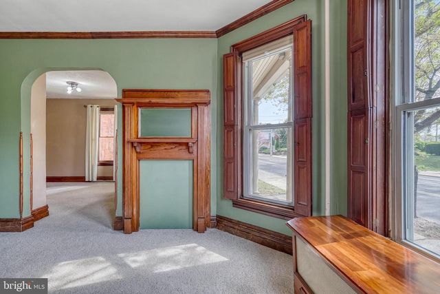 453 CARLISLE ST, Hanover, PA 17331