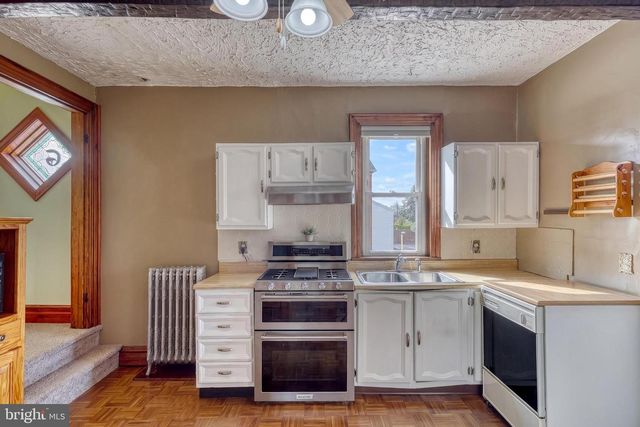 453 CARLISLE ST, Hanover, PA 17331