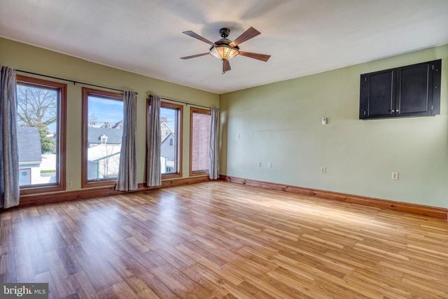 453 CARLISLE ST, Hanover, PA 17331