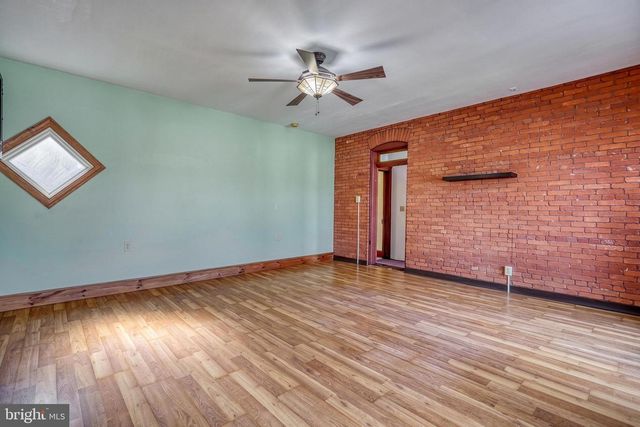 453 CARLISLE ST, Hanover, PA 17331