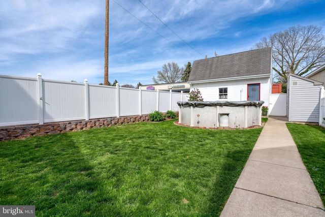 453 CARLISLE ST, Hanover, PA 17331