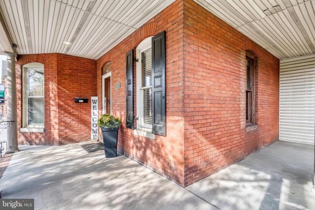 453 CARLISLE ST, Hanover, PA 17331