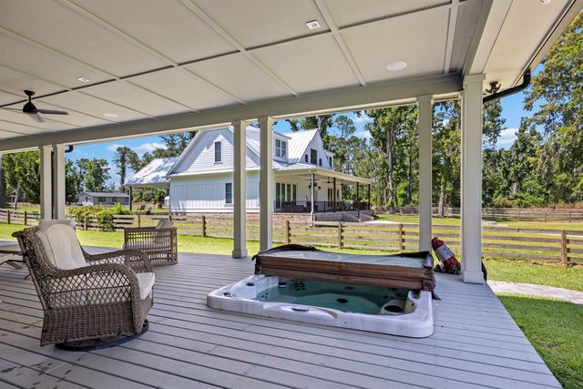 1787 NE Cherry Lake Circle, Madison, FL 32340