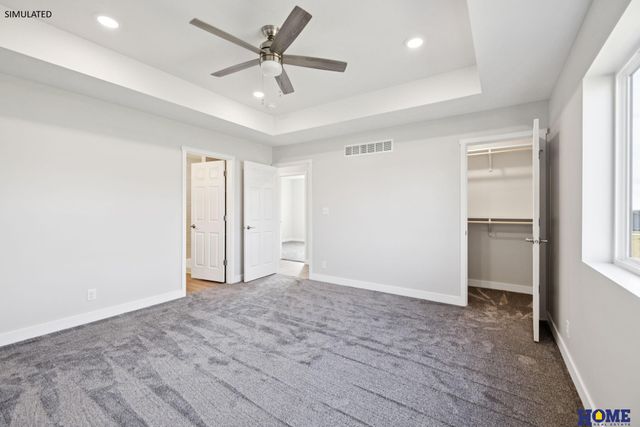 1825 E 9th Street, Hickman, NE 68372