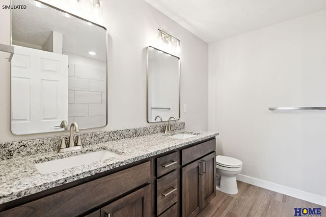 1825 E 9th Street, Hickman, NE 68372