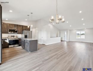 1825 E 9th Street, Hickman, NE 68372