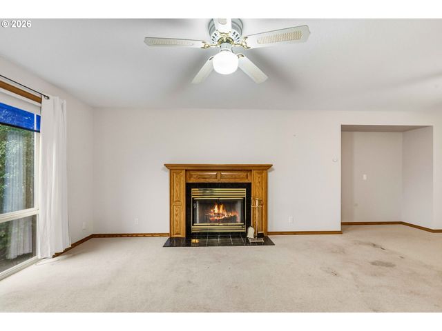 615 Sw SEABIRD Dr, Bandon, OR 97411