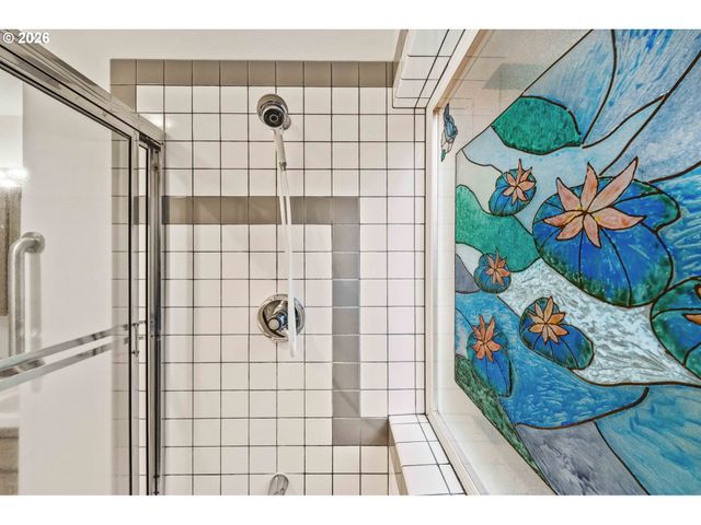 615 Sw SEABIRD Dr, Bandon, OR 97411