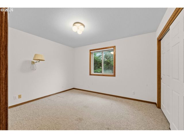 615 Sw SEABIRD Dr, Bandon, OR 97411