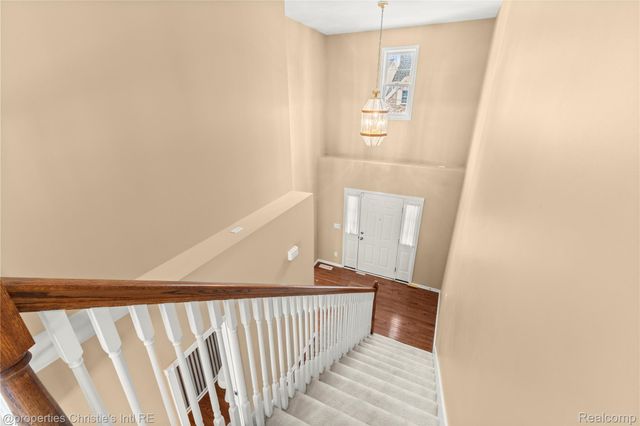 6166 Natures Cove, Grand Blanc, MI 48439