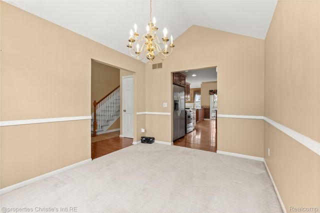 6166 Natures Cove, Grand Blanc, MI 48439