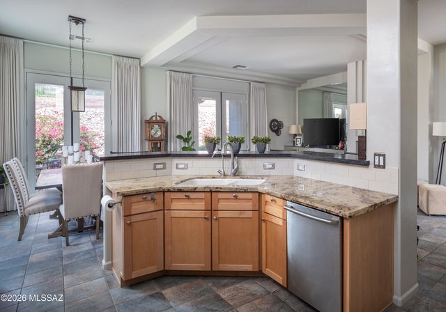 13571 N Nightstar Court, Marana, AZ 85658