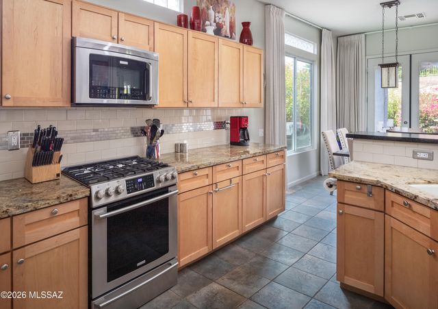 13571 N Nightstar Court, Marana, AZ 85658