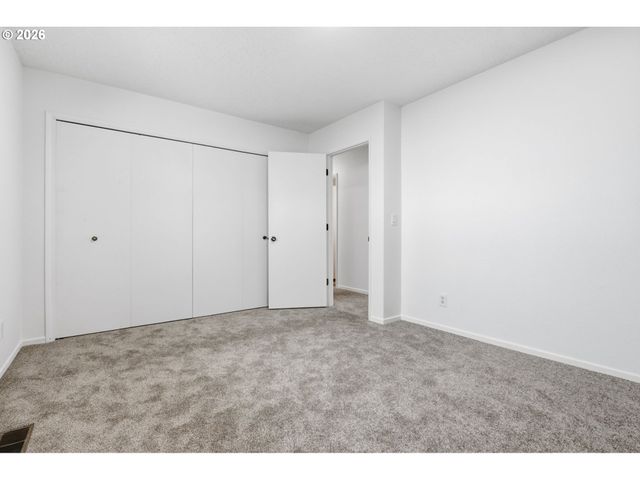 52890 Nw 7TH St, Scappoose, OR 97056