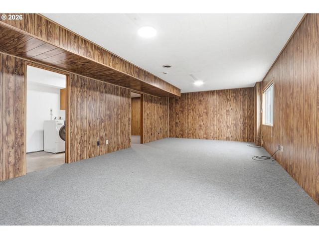 52890 Nw 7TH St, Scappoose, OR 97056