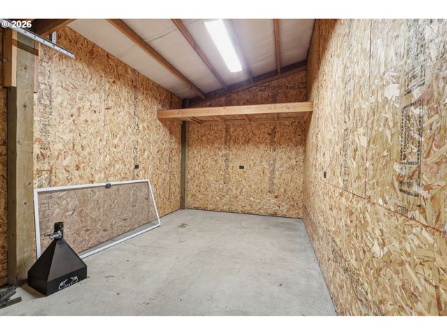 52890 Nw 7TH St, Scappoose, OR 97056