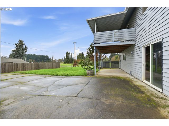 52890 Nw 7TH St, Scappoose, OR 97056