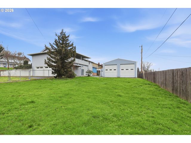 52890 Nw 7TH St, Scappoose, OR 97056