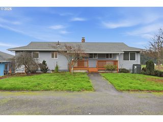 52890 Nw 7TH St, Scappoose, OR 97056