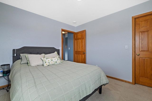 6427 San Marino DRIVE, Mount Pleasant, WI 53406