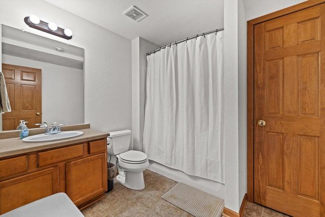 6427 San Marino DRIVE, Mount Pleasant, WI 53406