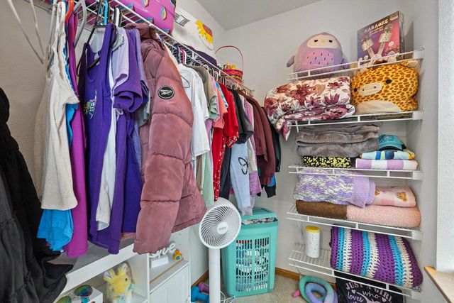 6427 San Marino DRIVE, Mount Pleasant, WI 53406