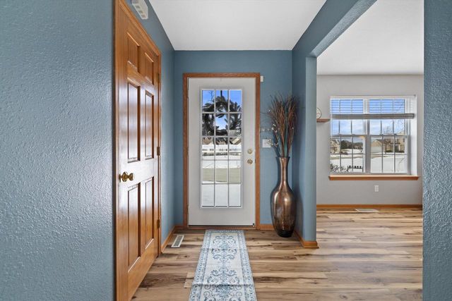 6427 San Marino DRIVE, Mount Pleasant, WI 53406