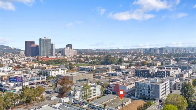 1525 Armacost Avenue, Los Angeles, CA 90025