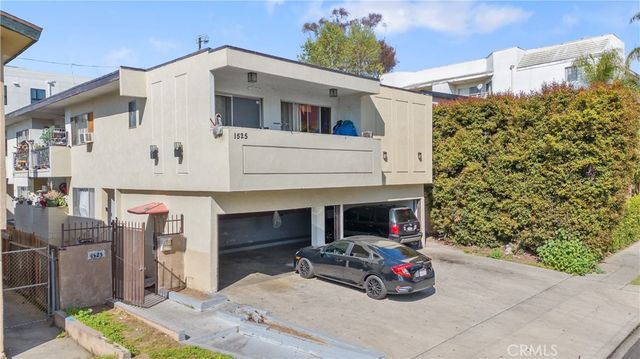 1525 Armacost Avenue, Los Angeles, CA 90025