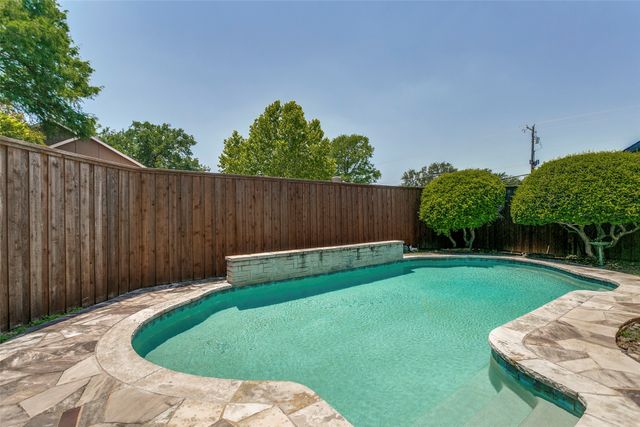 6010 Yellow Rock Trail, Dallas, TX 75248