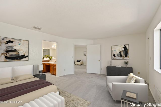 7840 N La Cañada Drive, Tucson, AZ 85704