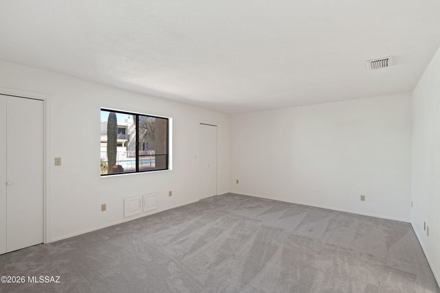 7840 N La Cañada Drive, Tucson, AZ 85704