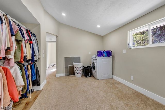 523 Purdue Avenue, Elyria, OH 44035