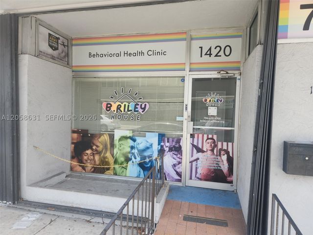 1410 SW 1st St 1420, Miami, FL 33135