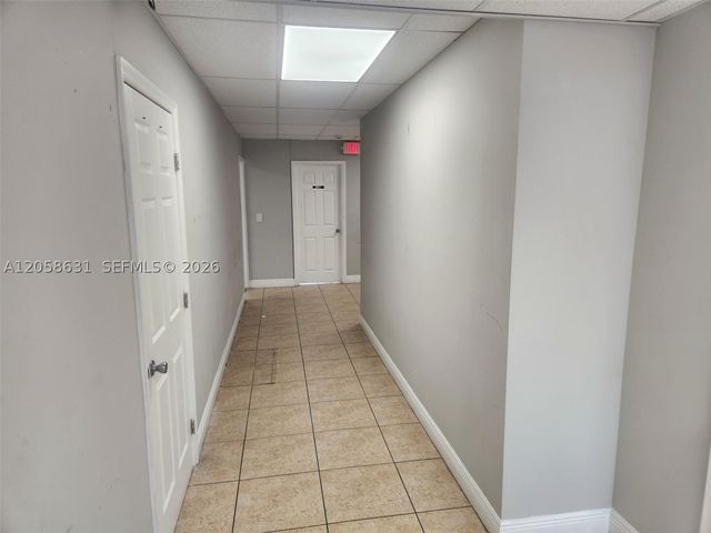 1410 SW 1st St 1420, Miami, FL 33135