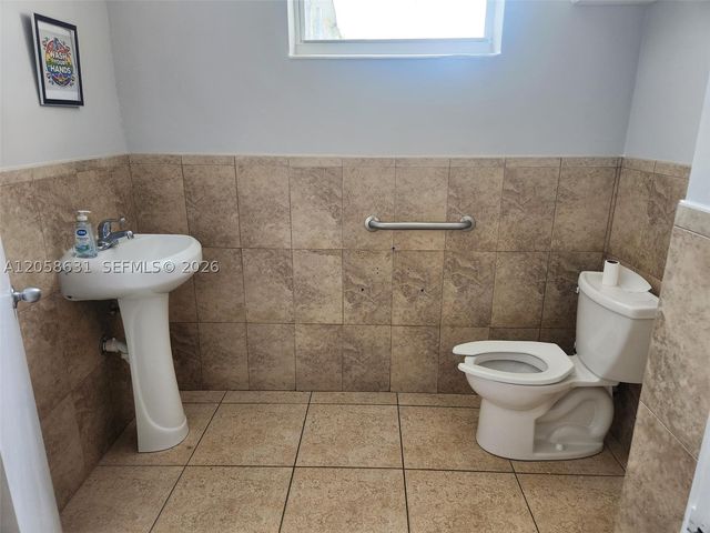 1410 SW 1st St 1420, Miami, FL 33135