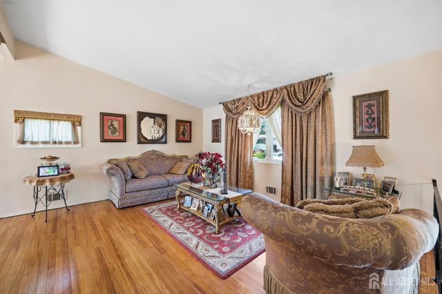 14 Heather Drive, Old Bridge, NJ 08857
