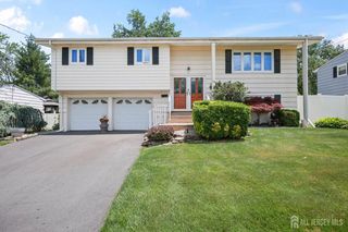 14 Heather Drive, Old Bridge, NJ 08857